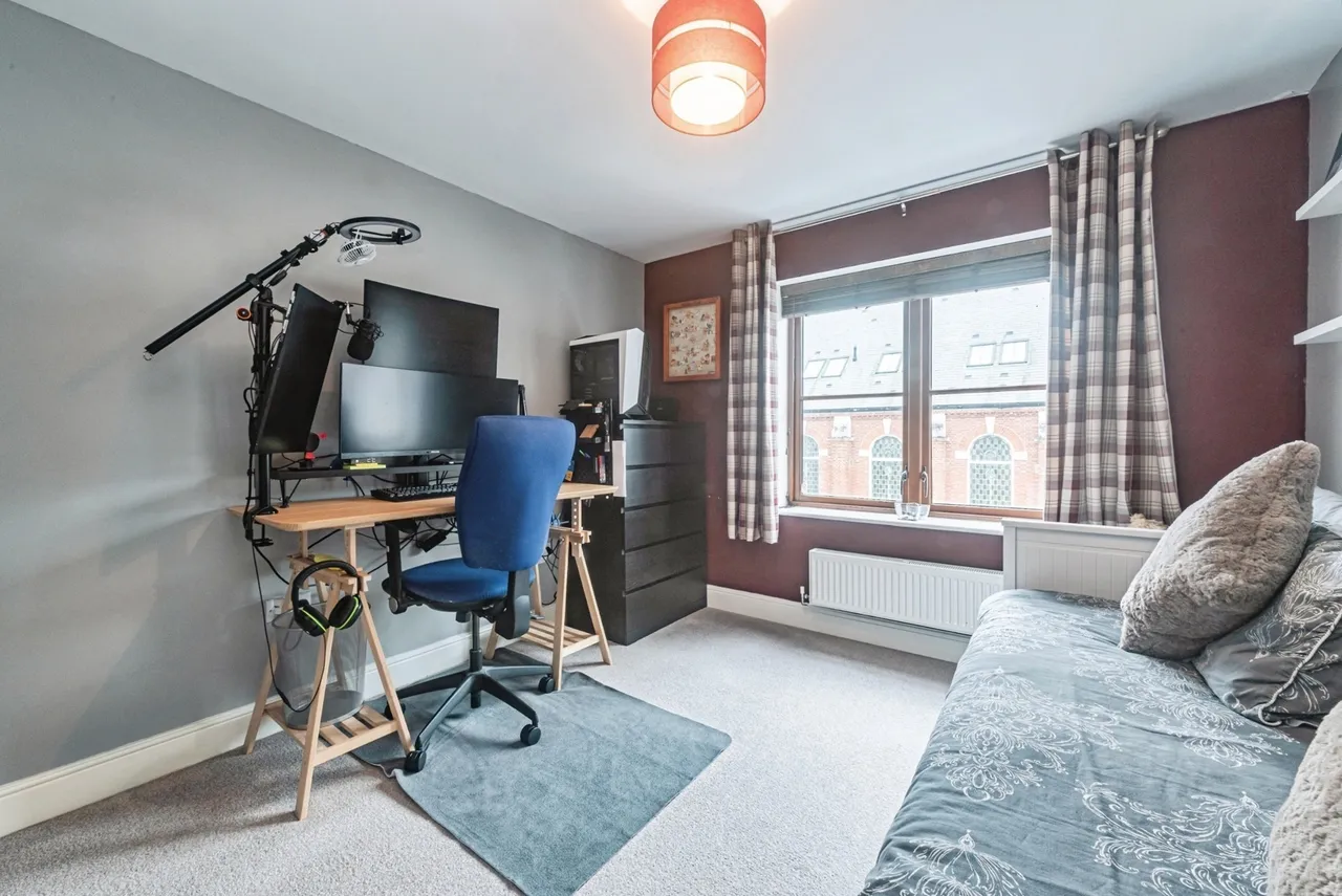 Greenlands Road, Basingstoke, RG24, photo 12