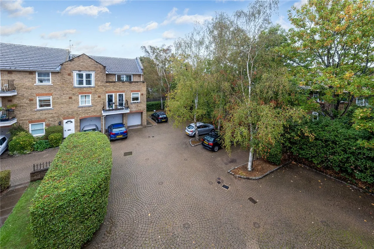 Cedar Terrace, Richmond, TW9, photo 12