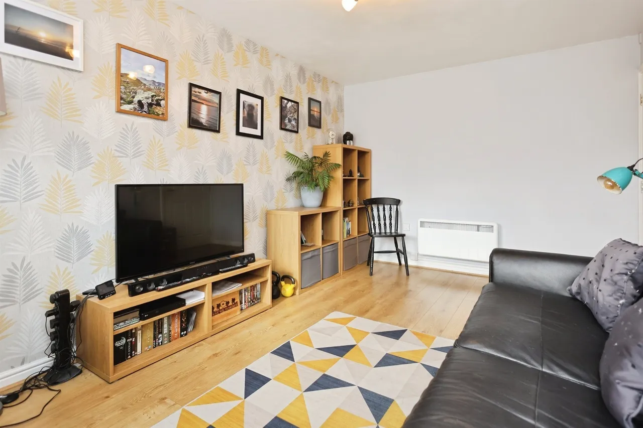 Norton Close, Kings Norton, B30, photo 5