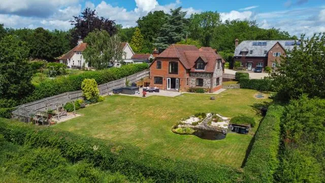 Lincoln View, Thatcham, RG18, photo 2