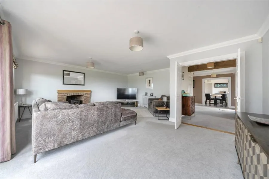 Lincoln View, Thatcham, RG18, photo 17