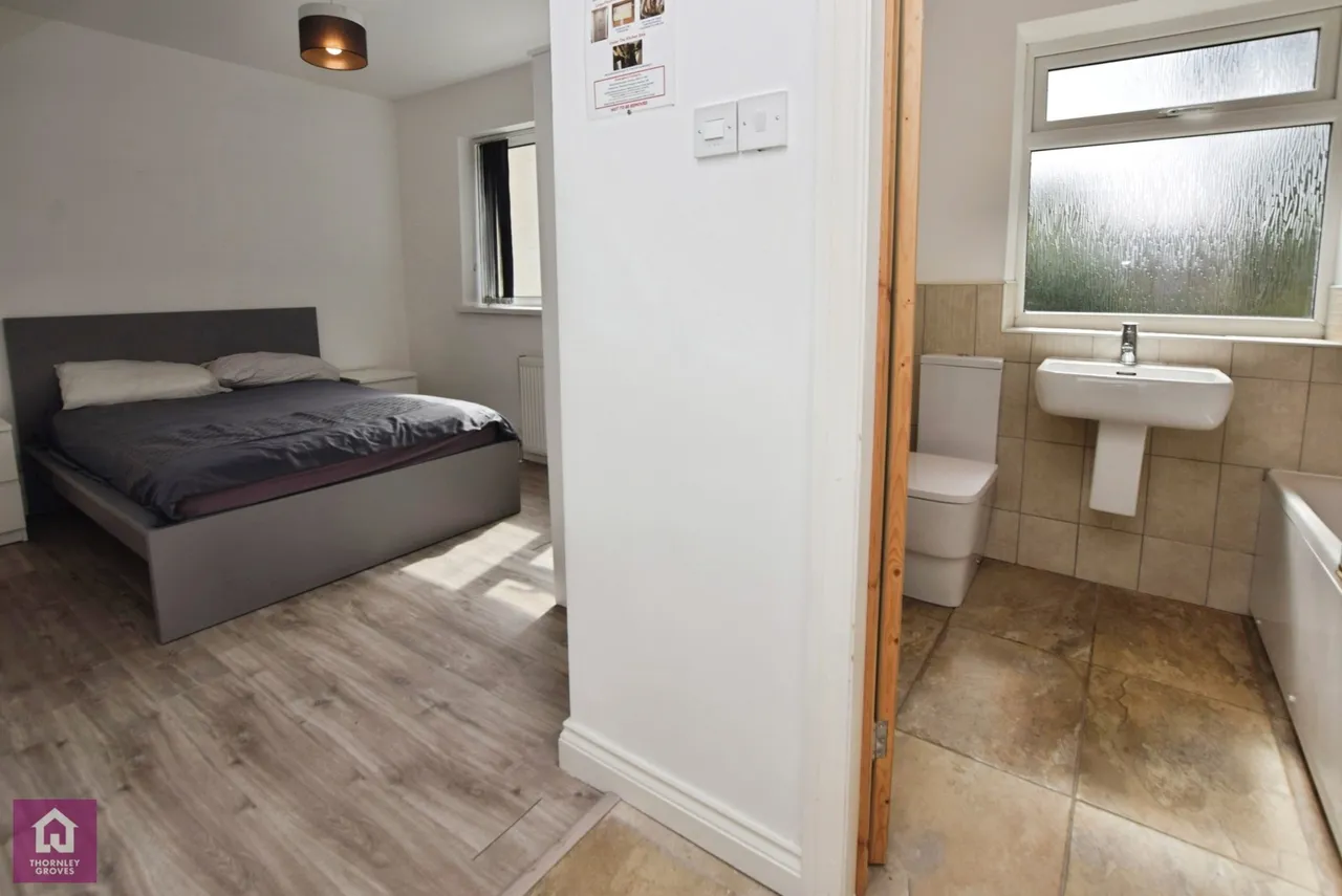Winterslow Avenue, Manchester, M23, photo 7