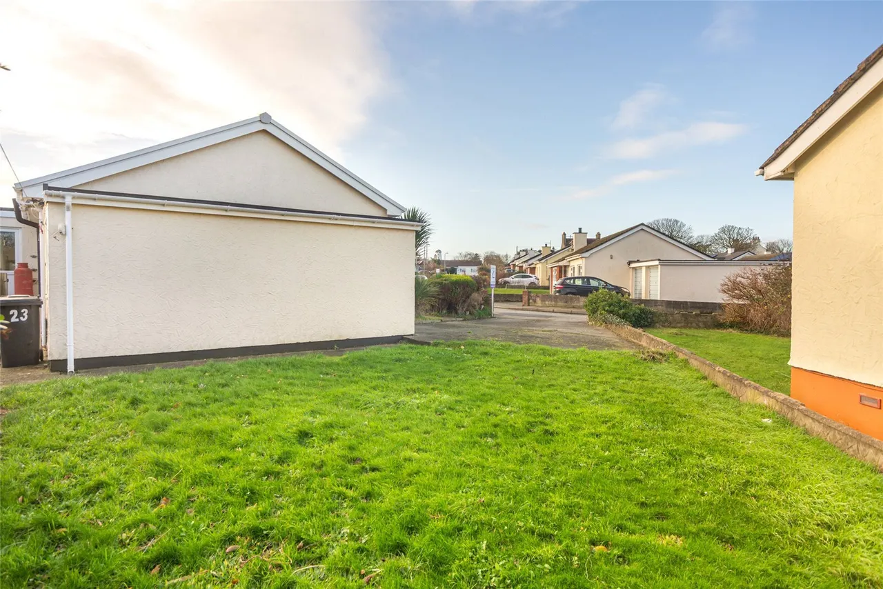 Y Fron Estate, Cemaes Bay, photo 14
