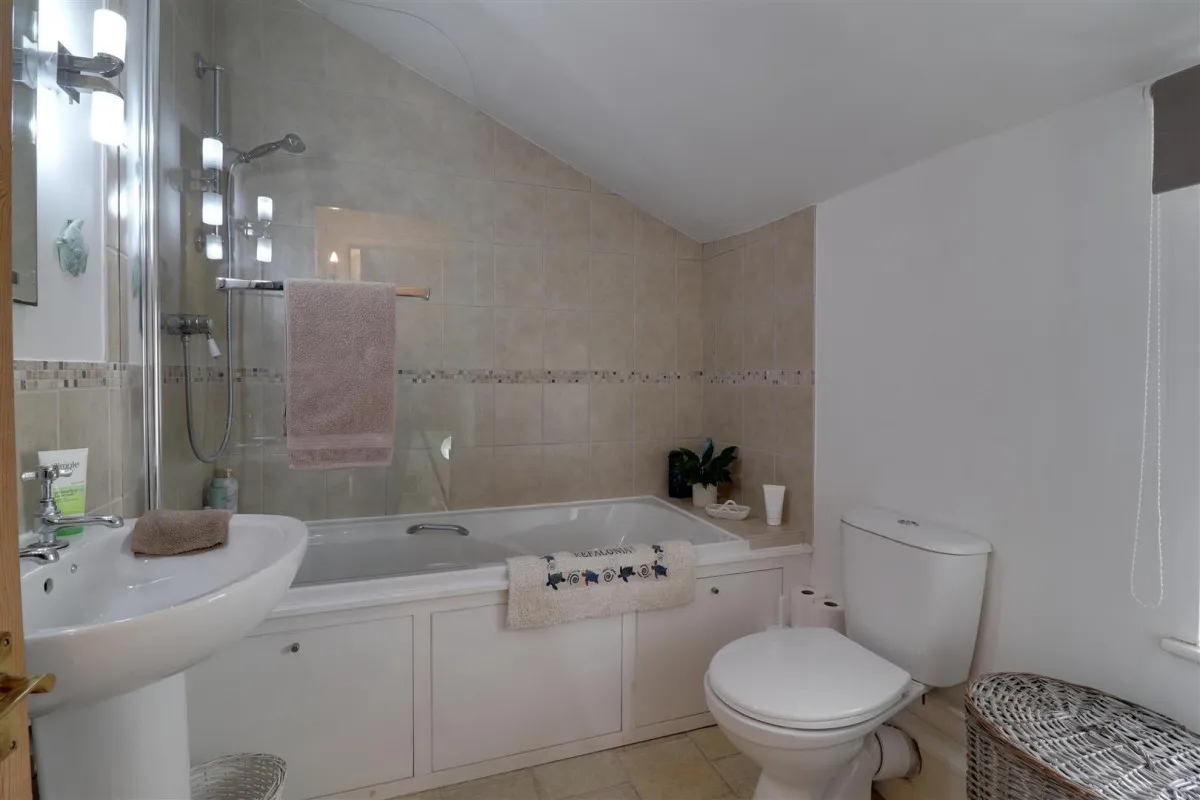 Uplands Road, Stroud, GL5, photo 17