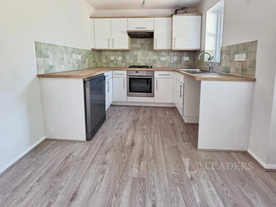Challinor, Harlow, CM17, photo 2