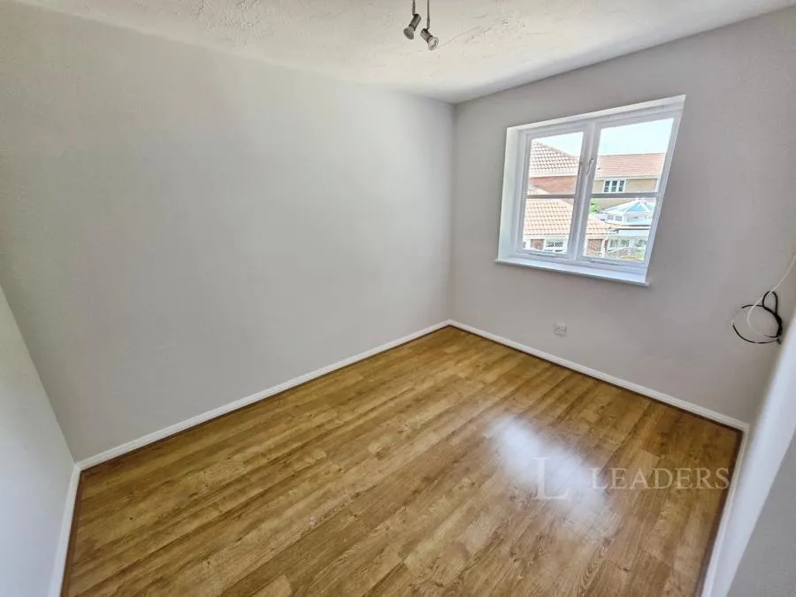 Challinor, Harlow, CM17, photo 10