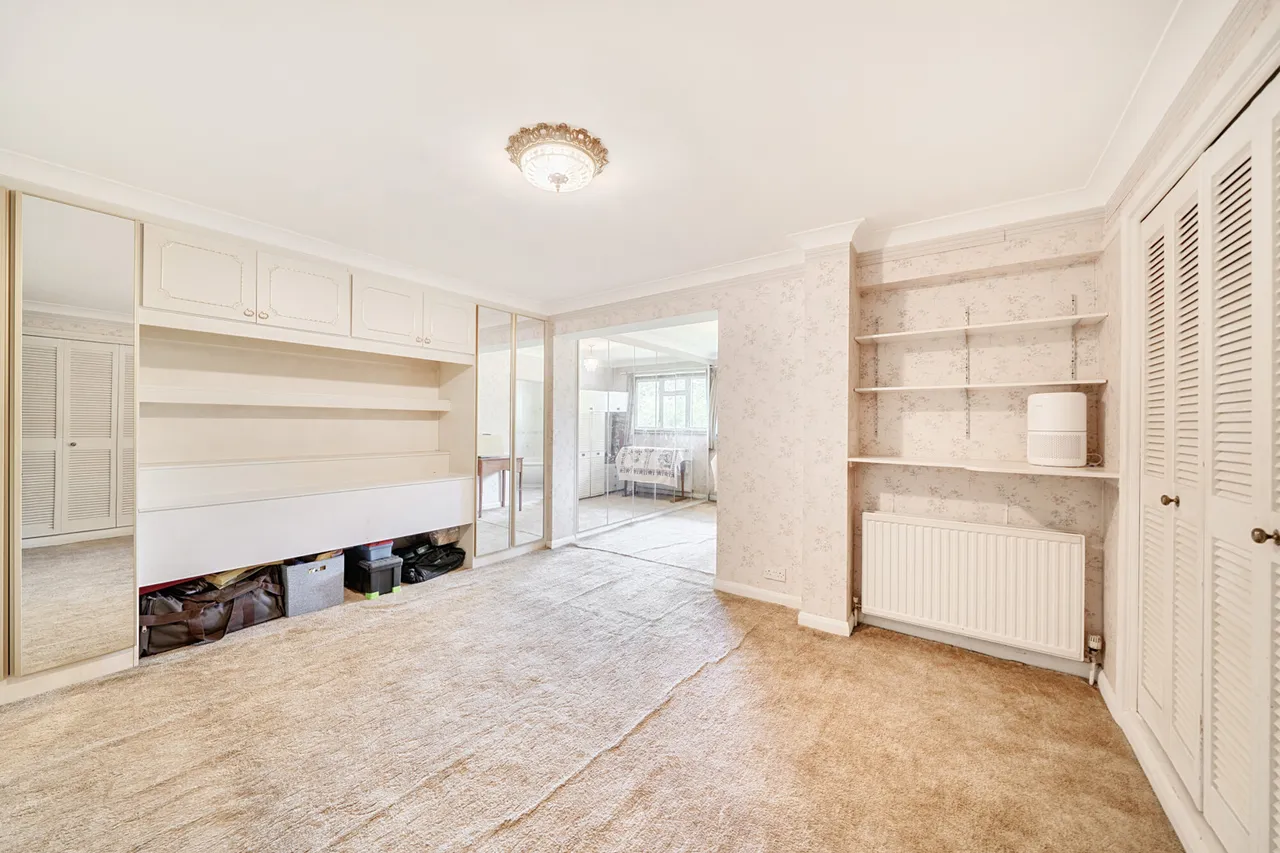 Brookdene Drive, Northwood, HA6, photo 12