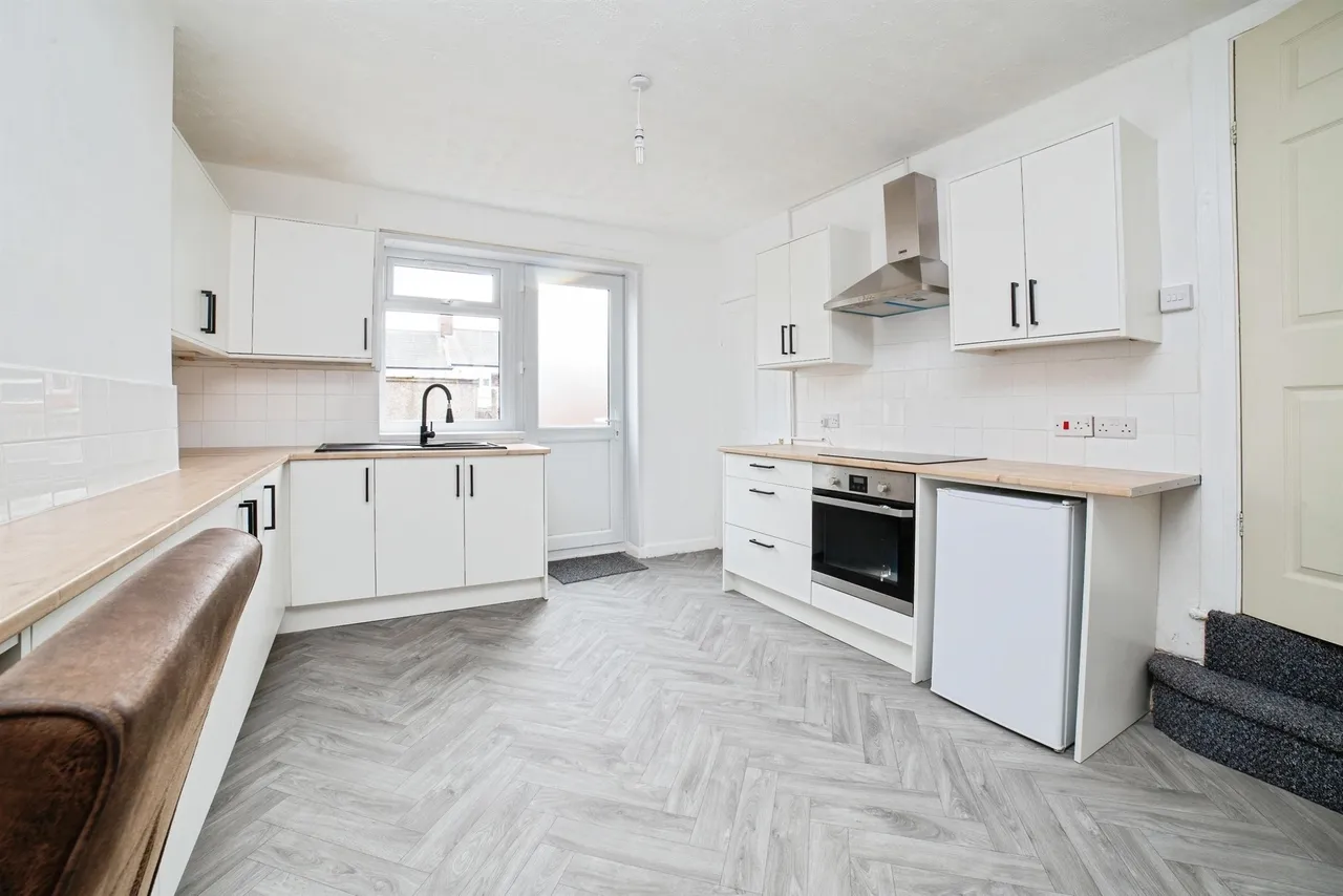 Portland Street, New Houghton, NG19, photo 5