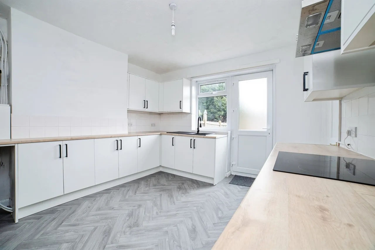 Portland Street, New Houghton, NG19, photo 6