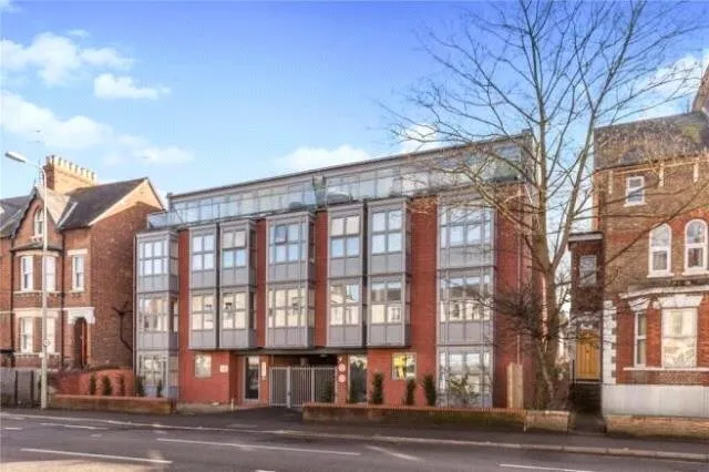 2 bed flat for sale — St. Clements Street, Oxford, Oxfordshire, OX4