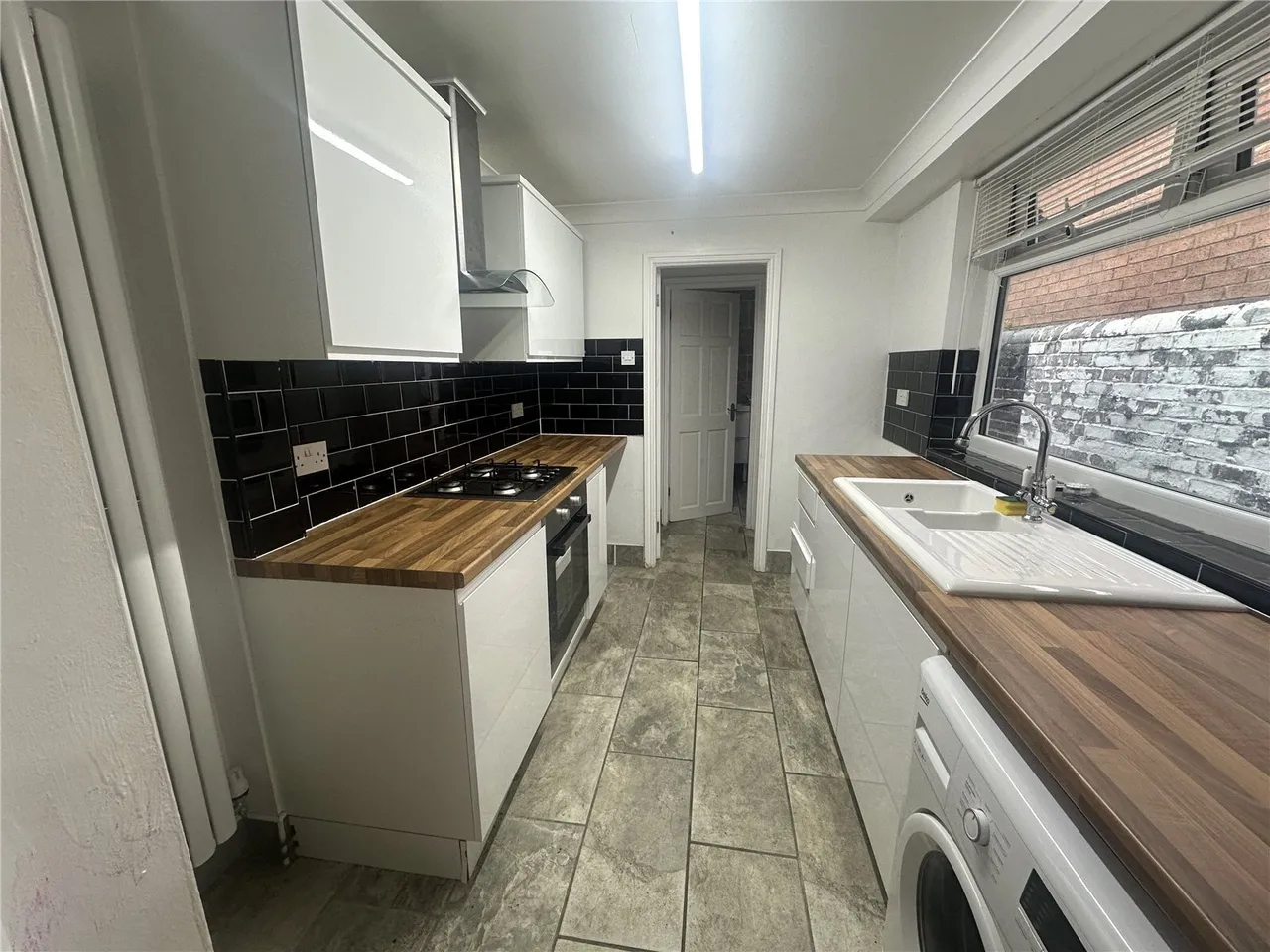 Lascelles Street, St. Helens, WA9, photo 6