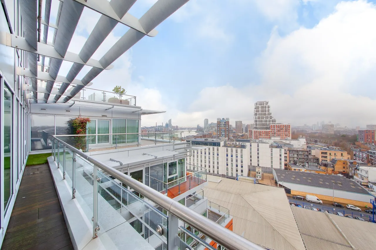 Juniper Drive, London, SW18, photo 14