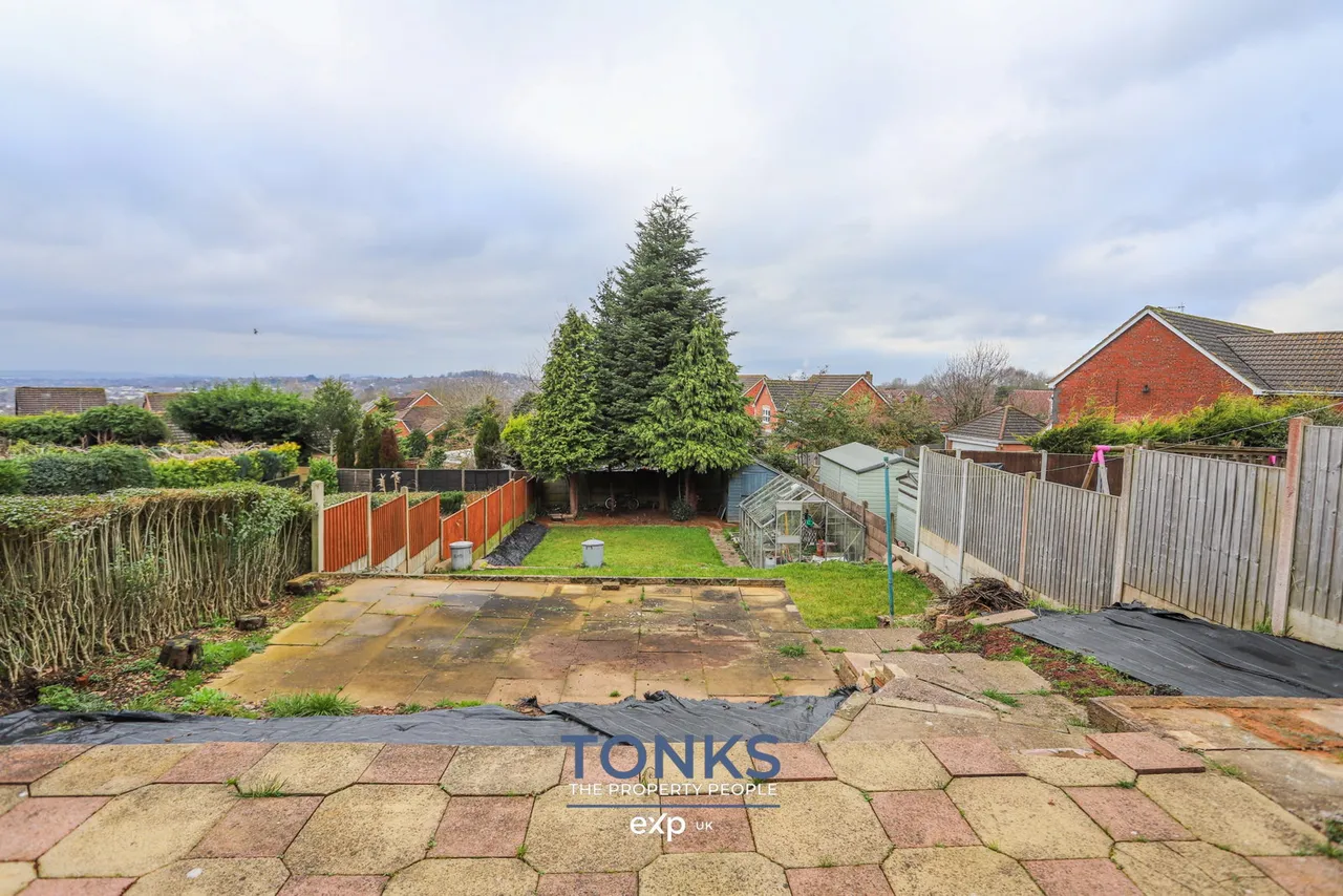 Crendon Road, Rowley Regis, B65, photo 17