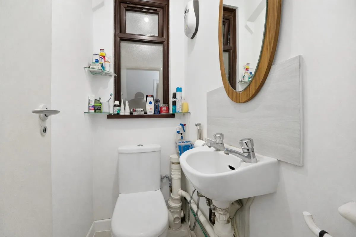 Sunbury on Thames, TW16, photo 13