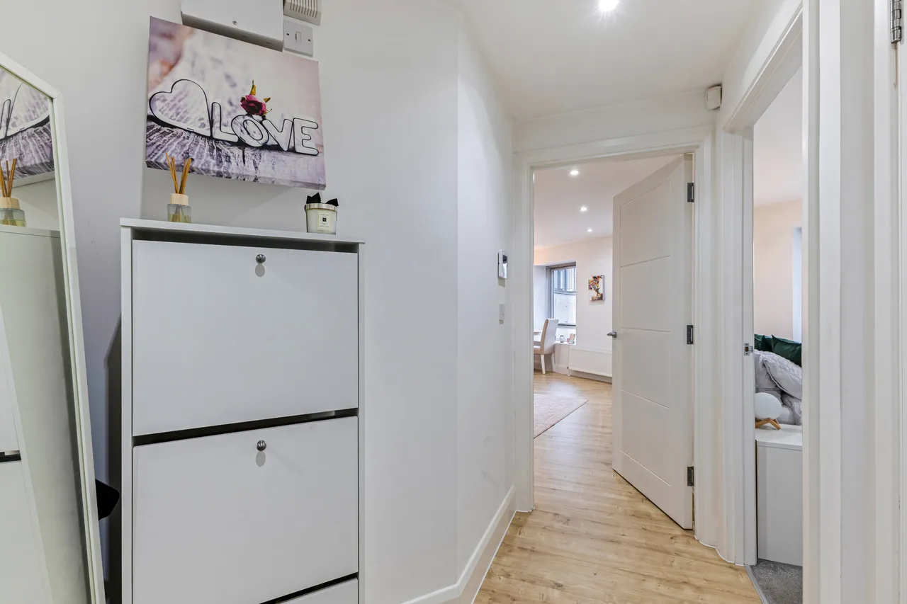 The Broadway, Stanmore, HA7, photo 9