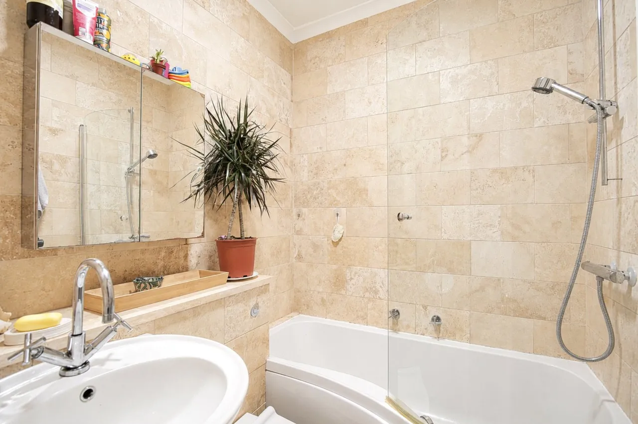 Victoria Square, Clifton, BS8, photo 11