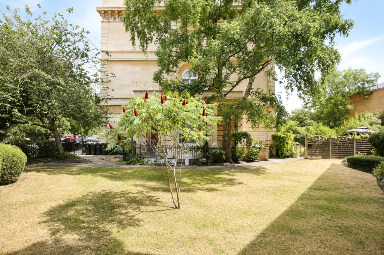 Victoria Square, Clifton, BS8, photo 16