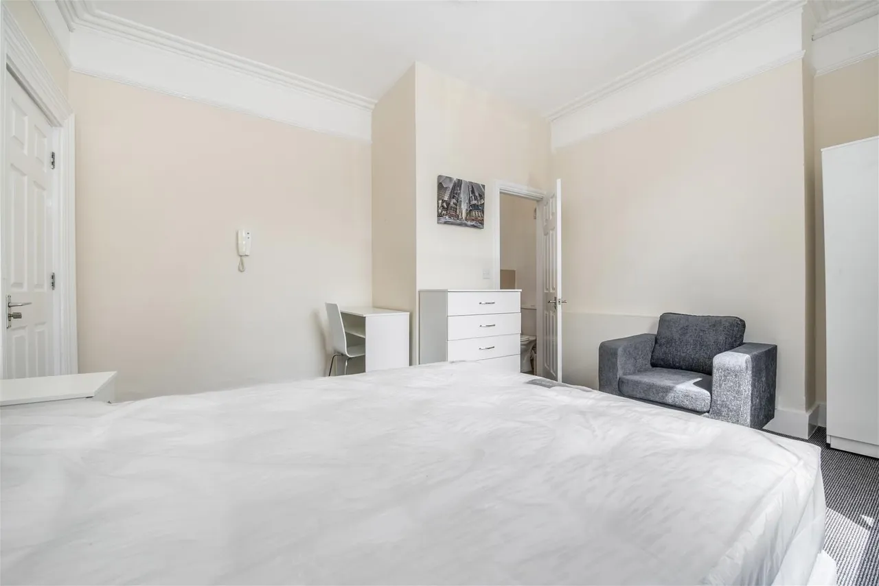 Stuart Road, High Wycombe, HP13, photo 15