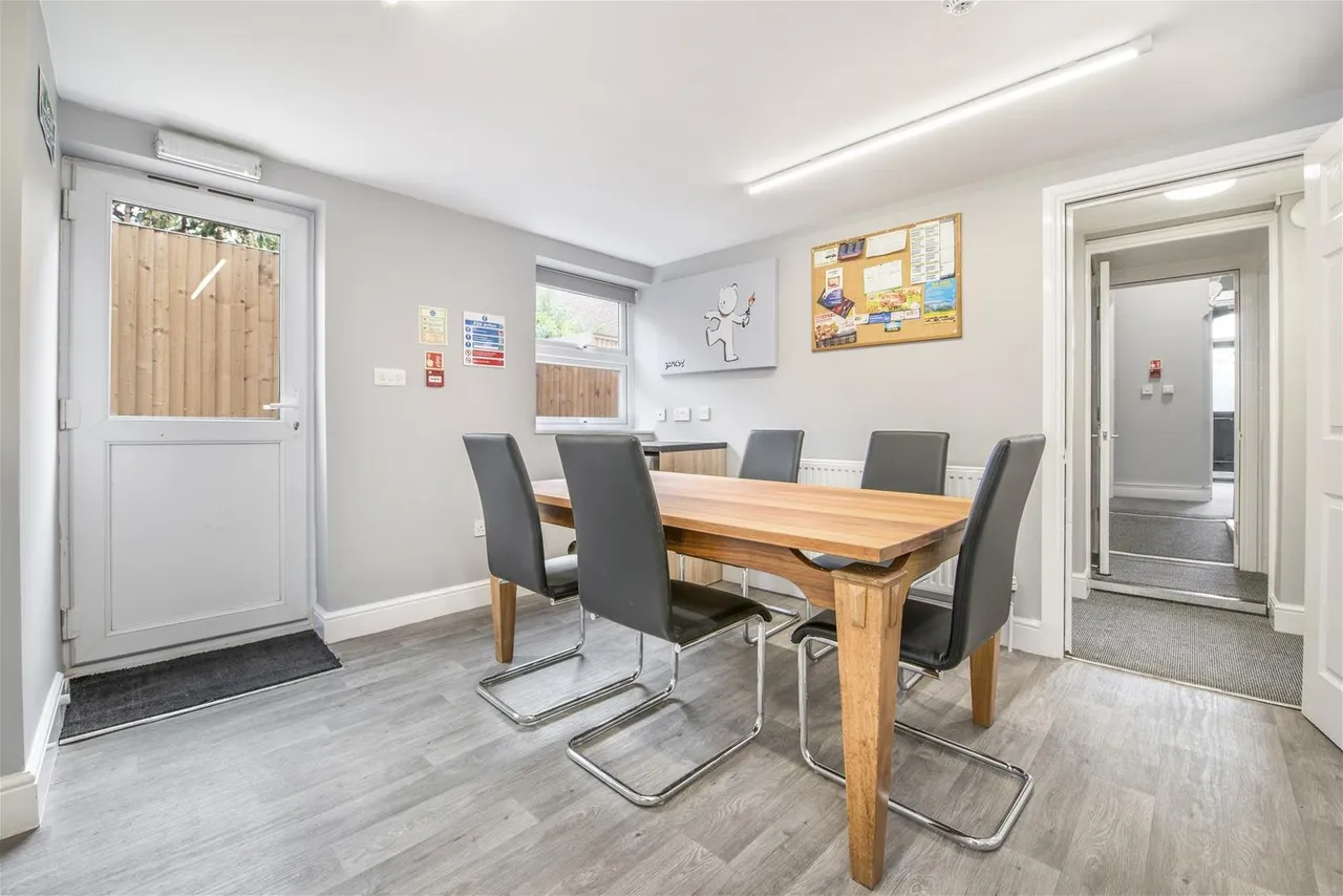 Stuart Road, High Wycombe, HP13, photo 5