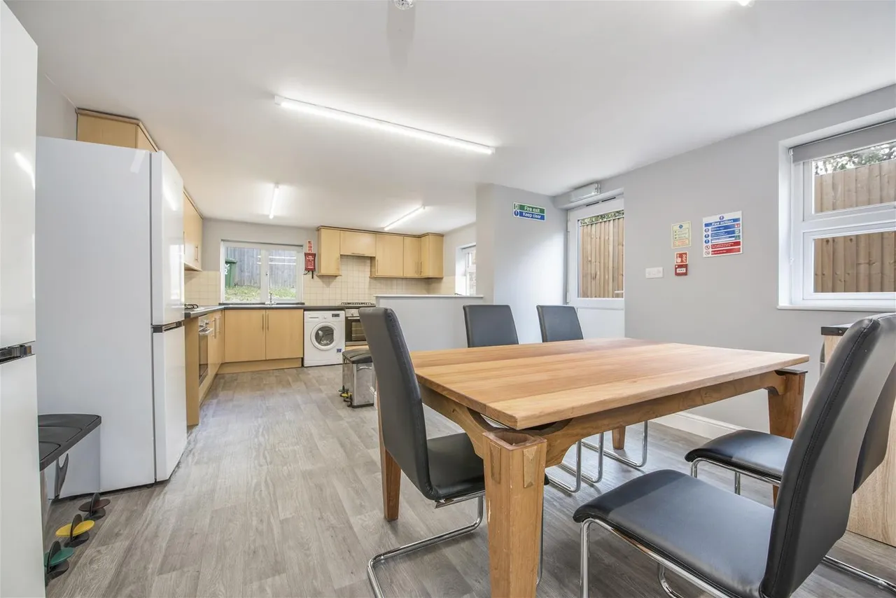 Stuart Road, High Wycombe, HP13, photo 4