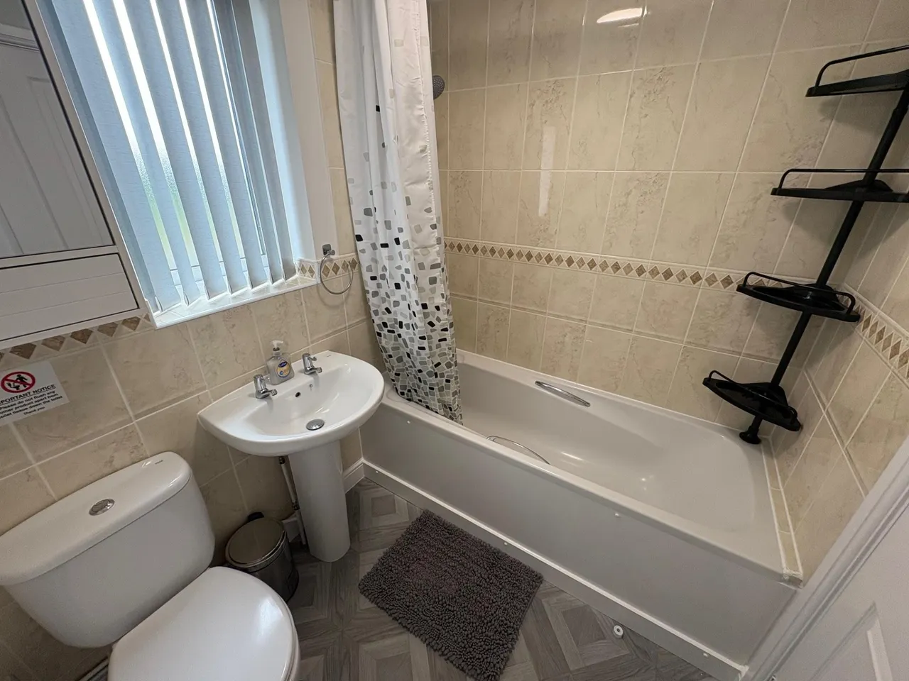 Chepstow Road, Oakley Vale, Corby, NN18, photo 6