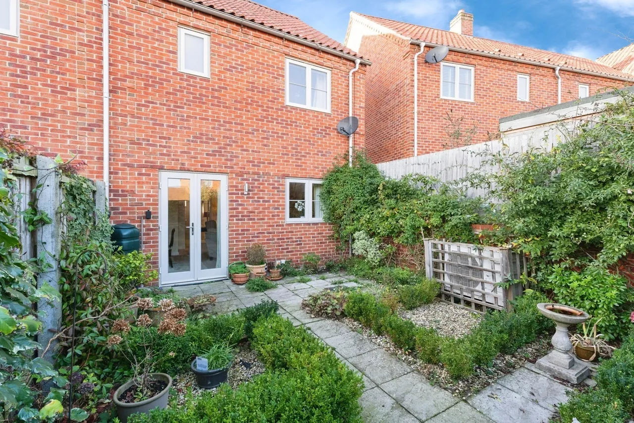 Sandells Walk, Burnham Market, King's Lynn, Norfolk, PE31, photo 16