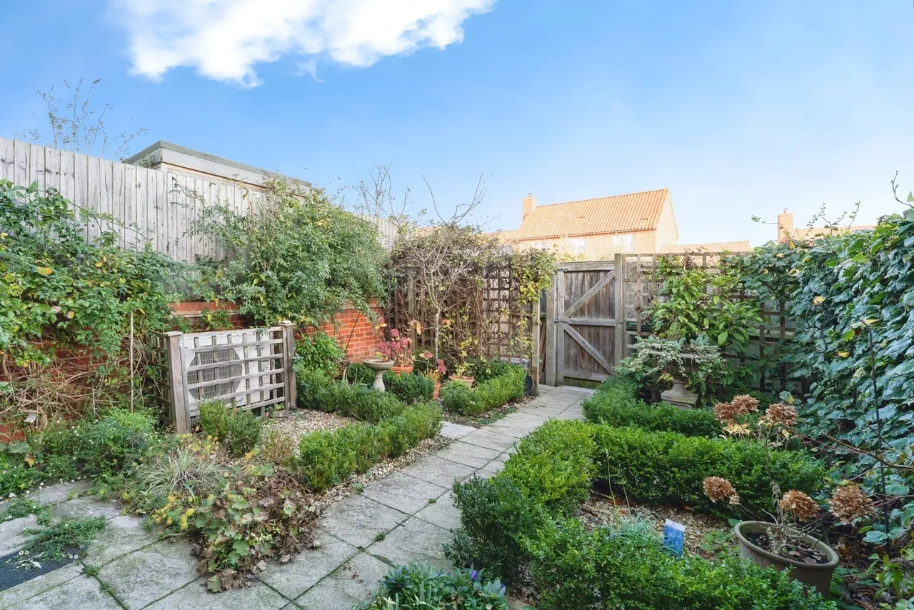 Sandells Walk, Burnham Market, King's Lynn, Norfolk, PE31, photo 15