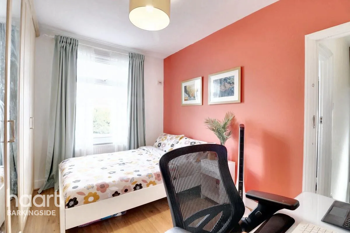 Bute Road, Barkingside, IG6, photo 23