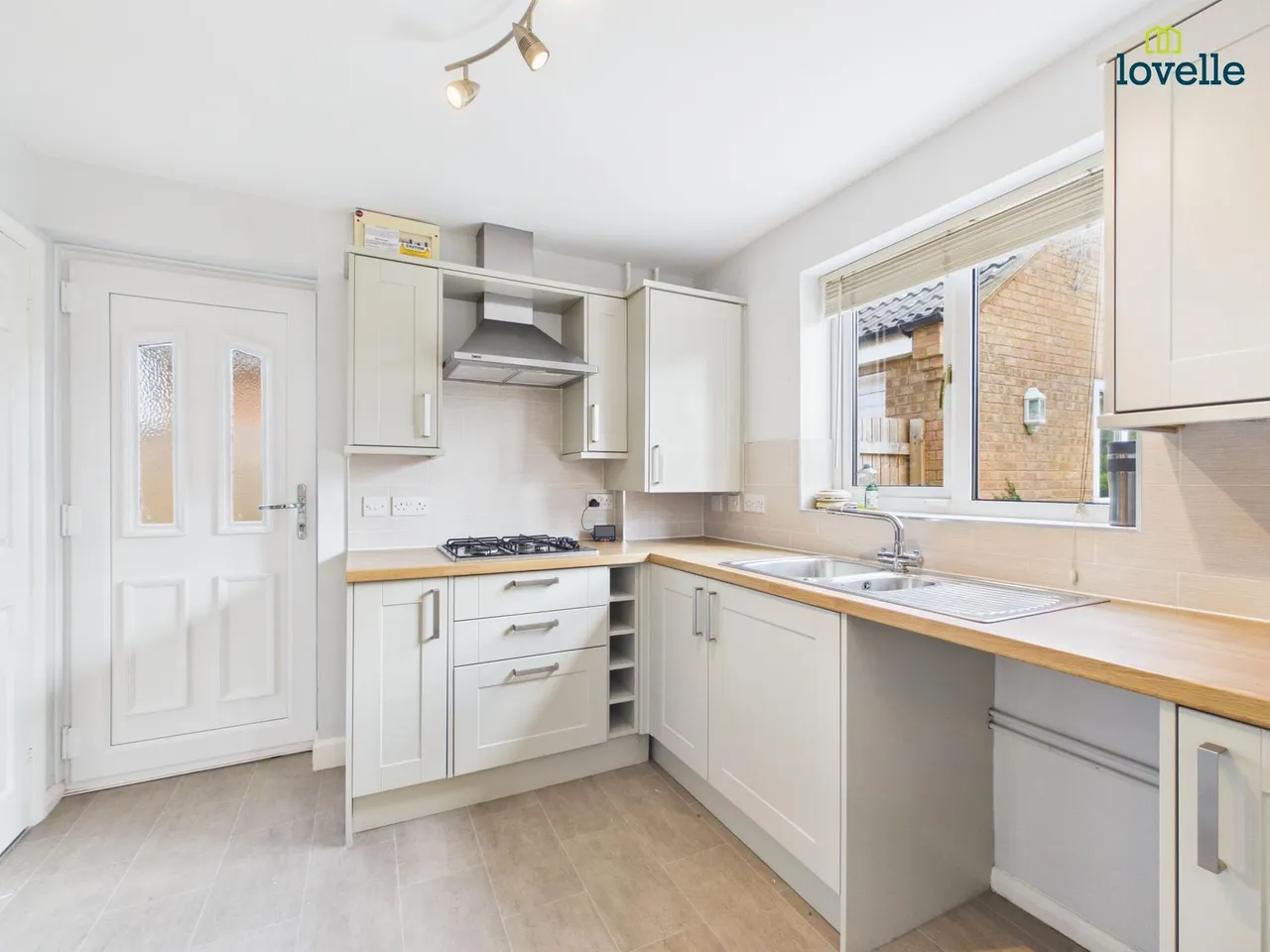 Lincoln Road, Dunholme, LN2, photo 5