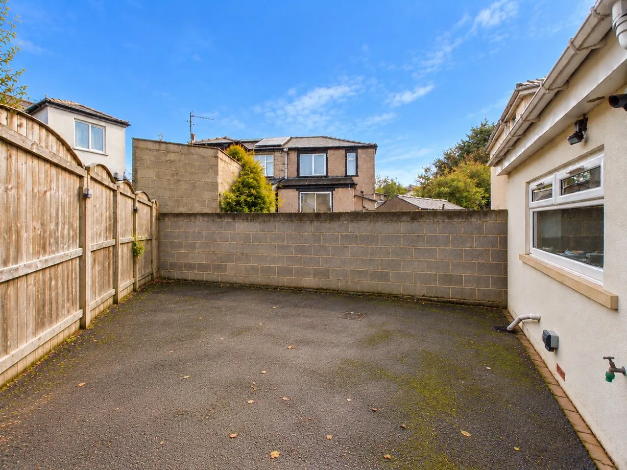 Killinghall Grove, Bradford, BD2, photo 23