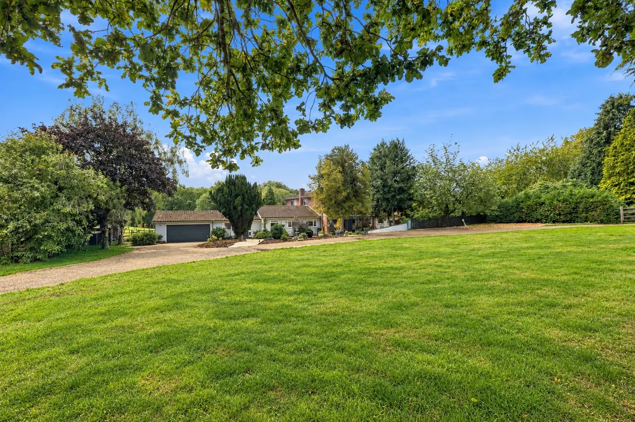 May Lodge Drive, Rufford, NG22, photo 52