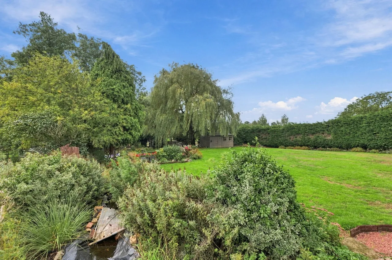 May Lodge Drive, Rufford, NG22, photo 42