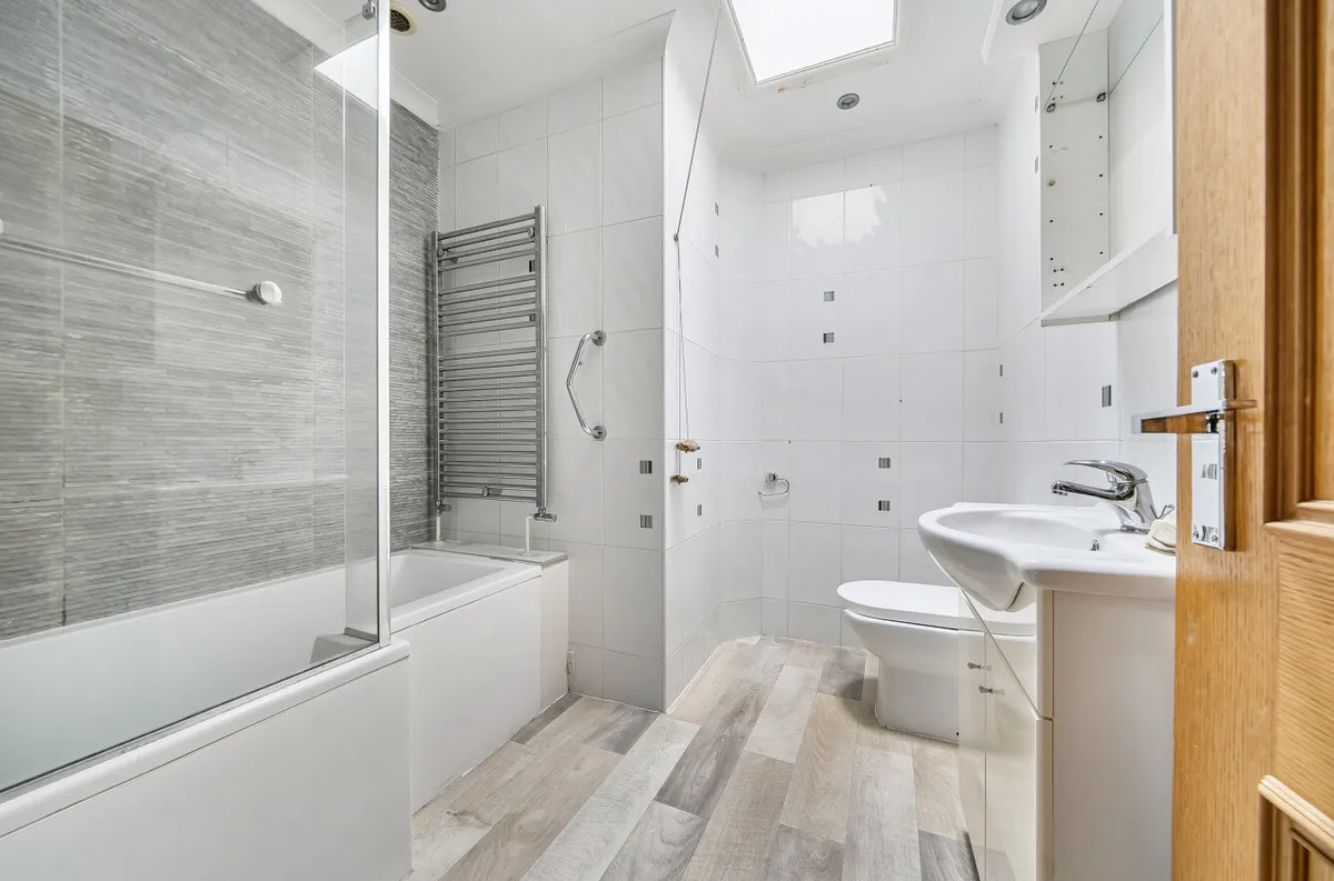Pulborough, RH20 1RH, photo 9