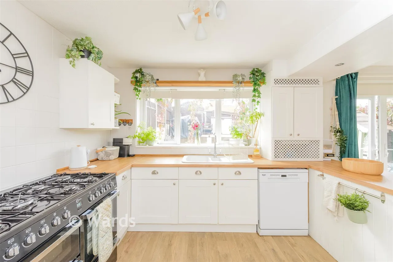 Anson Close, Walderslade, ME5, photo 5