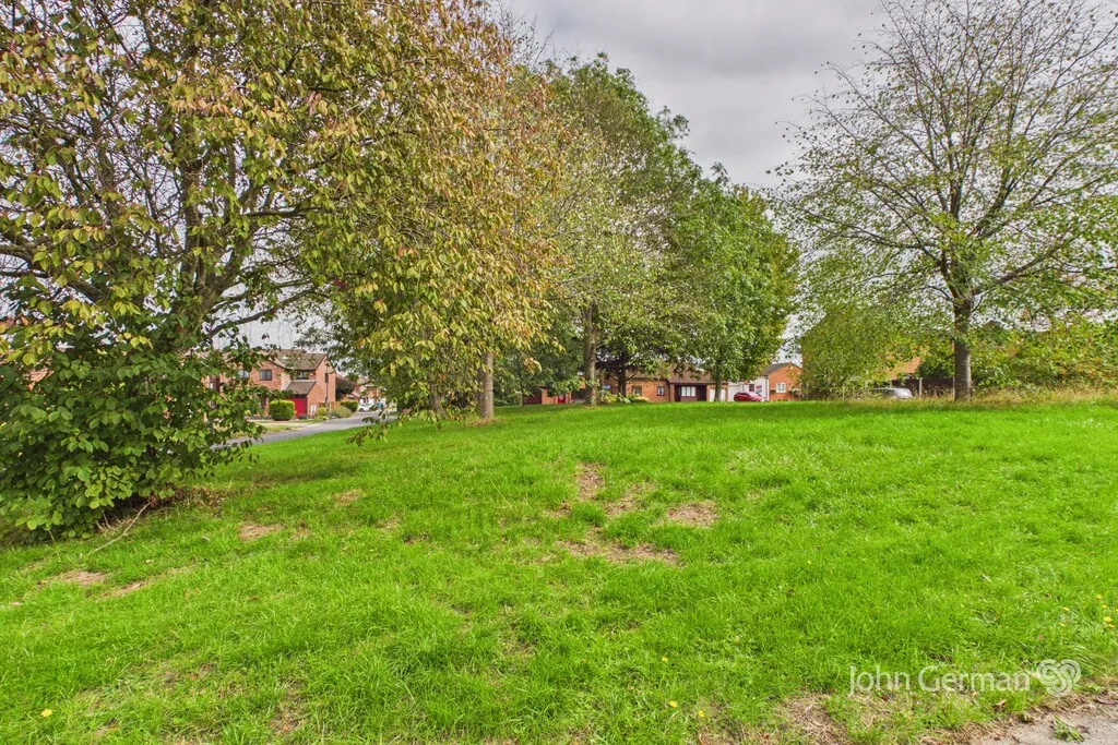 Woodminton Drive, Chellaston, photo 21