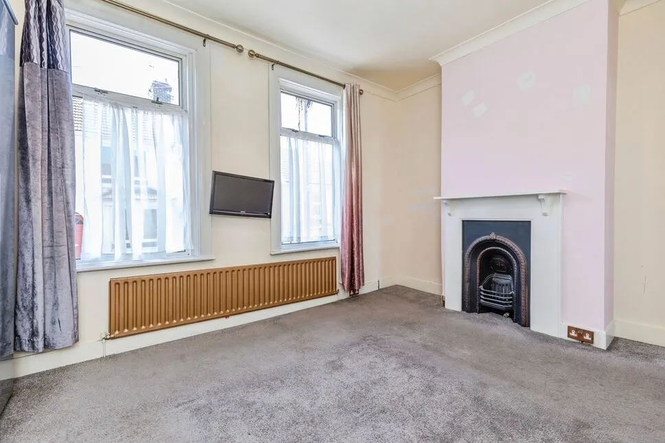 Clive Road, Rochester, Kent, ME1, photo 8