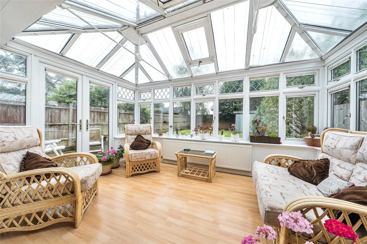 Sutherland Avenue, Biggin Hill, Westerham, TN16, photo 5