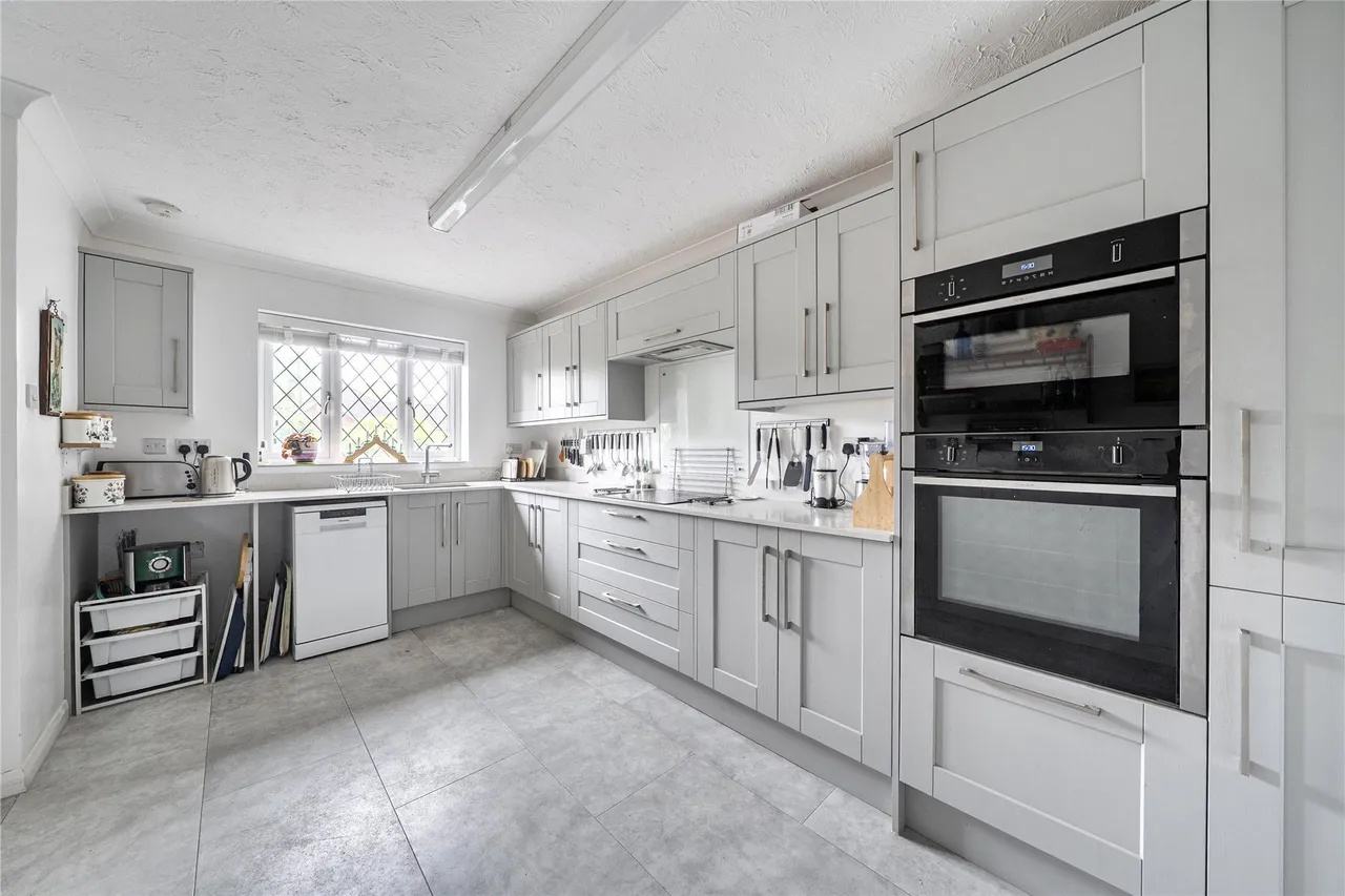 Sutherland Avenue, Biggin Hill, Westerham, TN16, photo 7