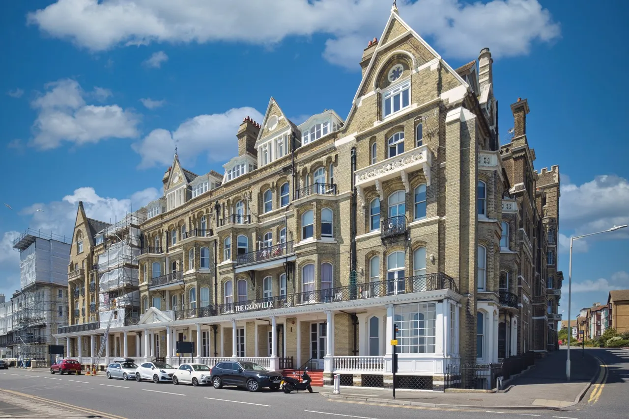 1 bed flat for sale, Victoria Parade, Ramsgate, CT11
