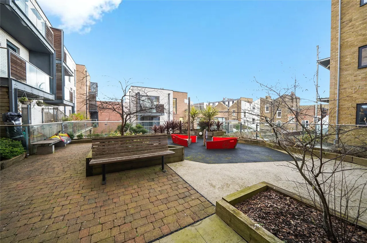 Queens Road, SE15, photo 7