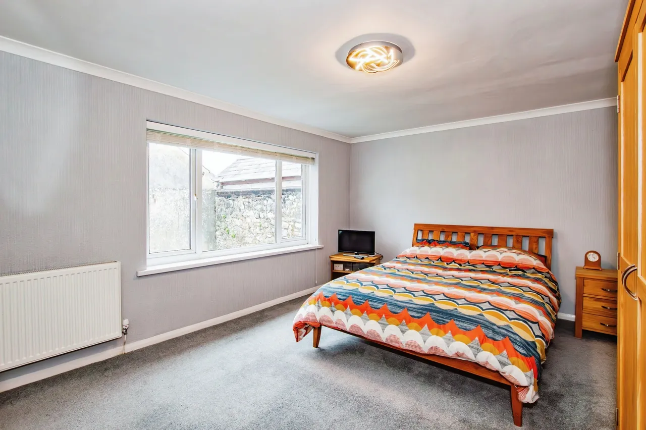 Rectory Court, St Johns Hill, SA70, photo 10