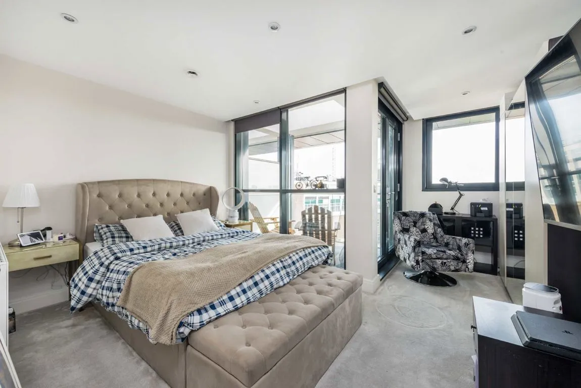 London Road, TW7, photo 4