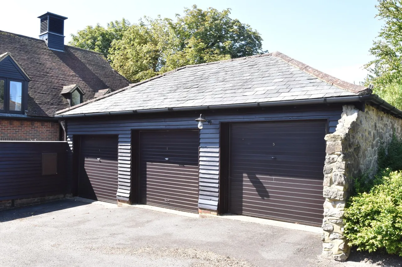 Lenham, Maidstone, photo 14