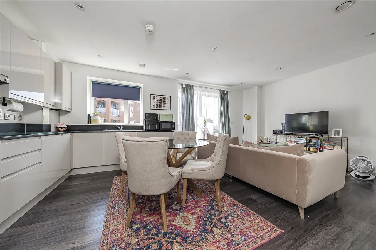 Portage Place, West Drayton, UB7, photo 10