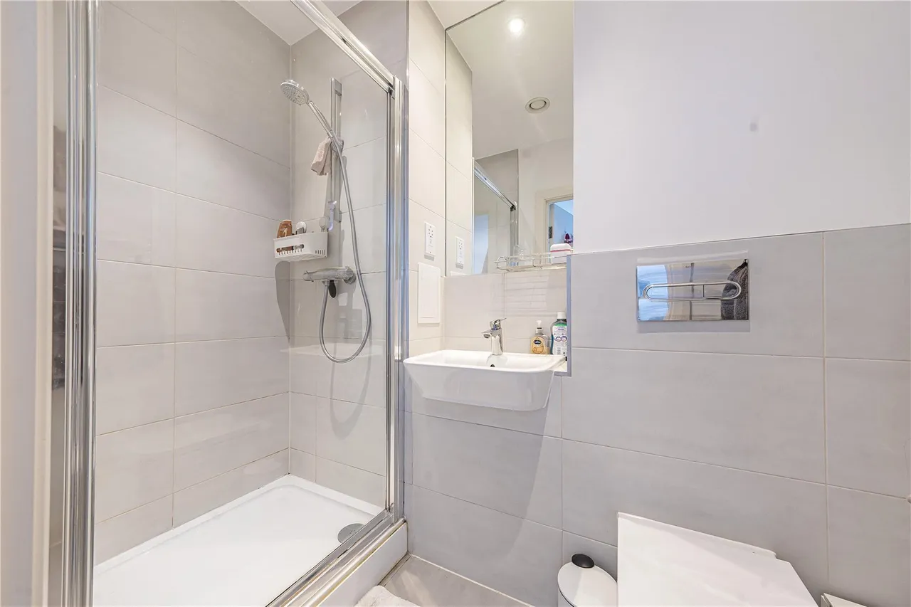 Portage Place, West Drayton, UB7, photo 14