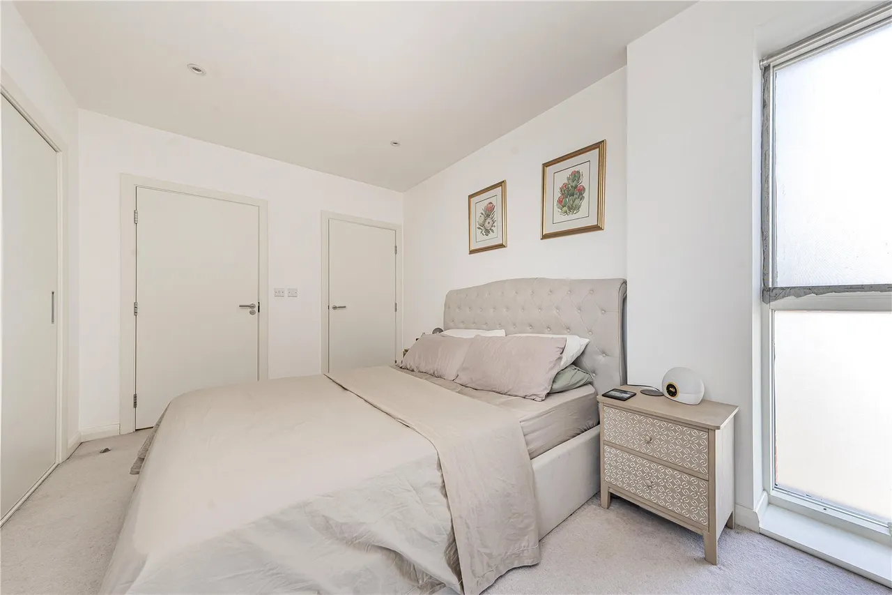 Portage Place, West Drayton, UB7, photo 6