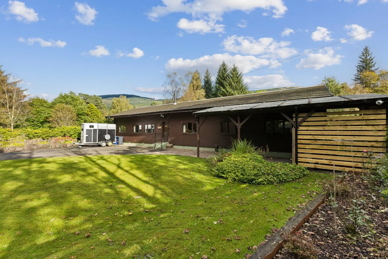 Strathyre, Callander, FK18, photo 4