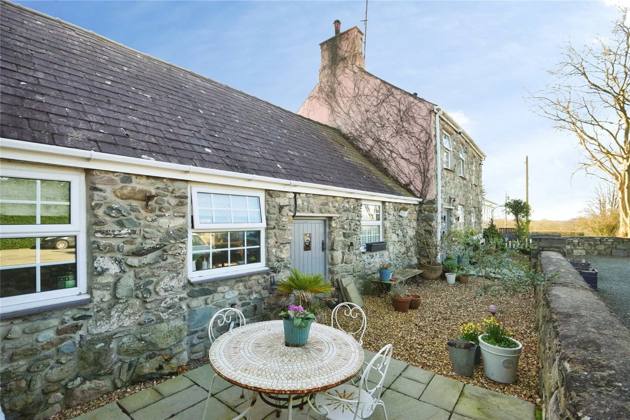 Rhosbodrual, Caernarfon, LL55, photo 40