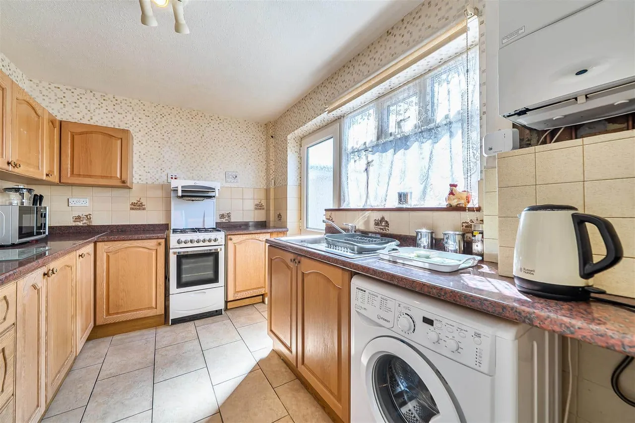 Nicholas Drive, Cliffsend, Ramsgate, Kent, CT12 5JS, photo 17