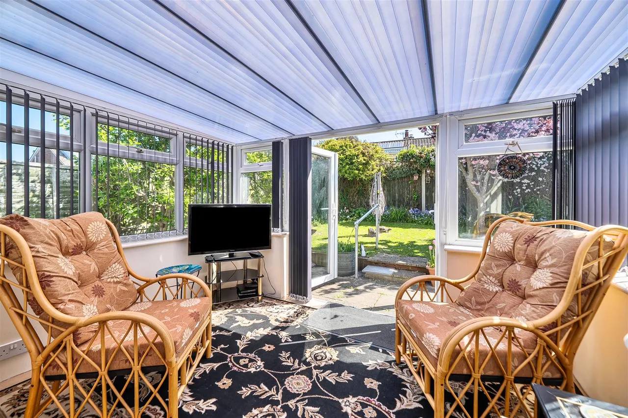 Nicholas Drive, Cliffsend, Ramsgate, Kent, CT12 5JS, photo 8